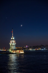 Fototapeta premium Maidens Tower in Uskudar