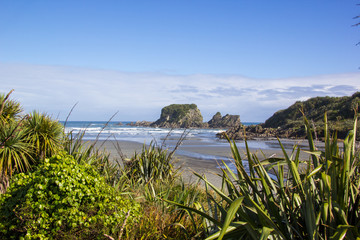 Stürmische Küste in Neuseeland