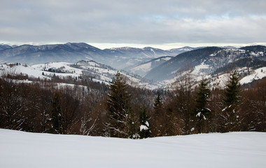 Fototapeta na wymiar winter landscape, mountains covered with snow, break in winter