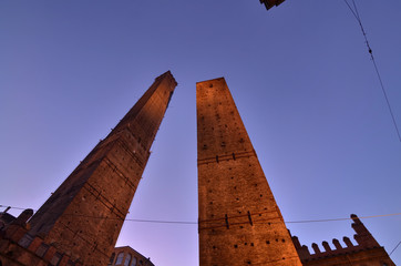 The two medieval towers of the city Asinelli, the highest and Garisenda. © Massimo Parisi