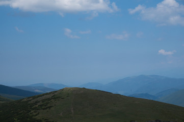 Obraz premium Summer panorama in Cindrel Mountains, Romania
