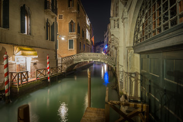 Naklejka na ściany i meble late night in Venice