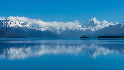 Keuken foto achterwand Aoraki/Mount Cook Aan het begin van Lake Pukaki, Mt. Cook / Aoraki is de hoogste berg van Nieuw-Zeeland. Gelegen in het centrum van het Zuidereiland in Canterbury. Dit is een panoramisch uitzicht vanaf Lake Pukaki en de Zuidelijke Alpen.