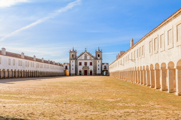 Vista Santu&aacute;rio de Nossa Senhora da Pedra de Mua no Cabo Espichel em Sesimbra