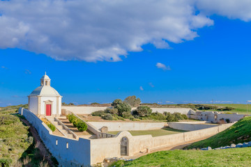 Fototapeta premium Vista do Reservatorio de agua do Cabo Espichel em Sesimbra
