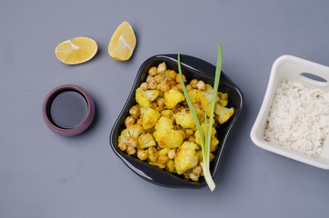 Roasted cauliflower with chickpeas