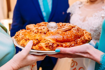 Golden wedding loaf