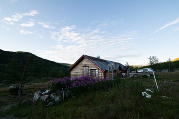 Alte Farmh&uuml;tte in den Bergen