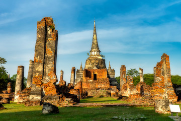 Obraz premium Pagoda in the temple, Ayutthaya Province.