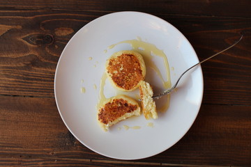 cheese dumplings with honey