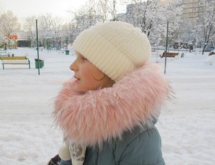 girl in profile
