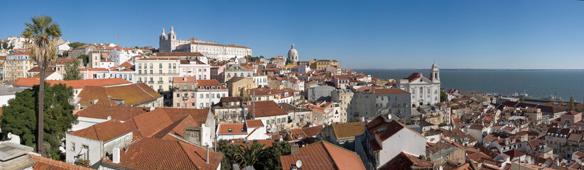 Lissabon Panorama Alfama und  Mosteiro De Sao Vicente De Fora