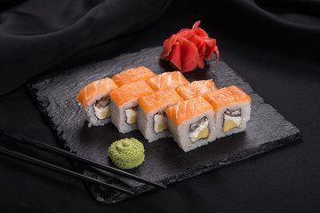 philadelphia sushi with salmon