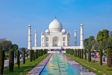 Fototapeta premium Taj Mahal in Agra, Uttar Pradesh, India.