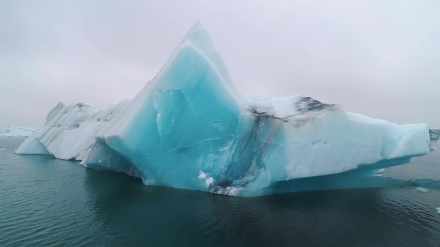 4K Low Aerial Vatnajokull Glacier - Jokulsarlon Iceberg