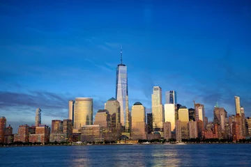 New York City Manhattan skyline with modern skyscrapers at dusk © Oleksandr Dibrova