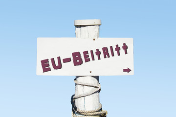 Schild 330 - EU-Beitritt