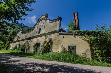 Naklejka premium fabriksgebaeude ansicht