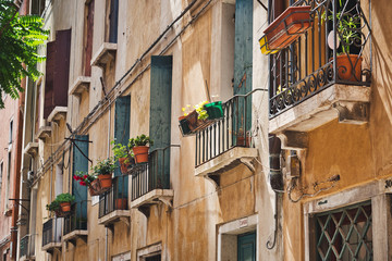 Fototapeta na wymiar Balcony in Venice