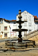 Chafariz em frente à Igreja Matriz
