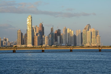 Panama City Skyline at Sunset - Horizon Ville de Panama