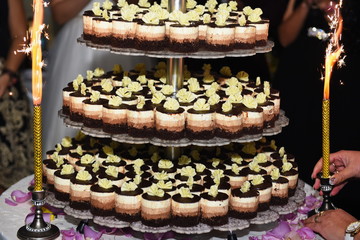 chocolate cakes at the wedding