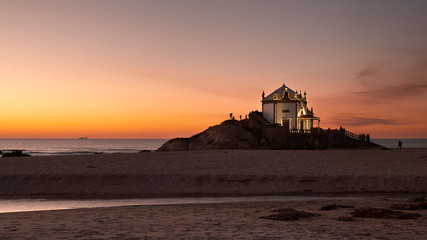 Sess&atilde;o de Fotografia no Sr&ordm; da Pedra em miramar na blue hour