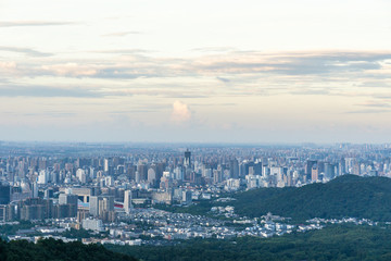 Fototapeta na wymiar panoramic view of city
