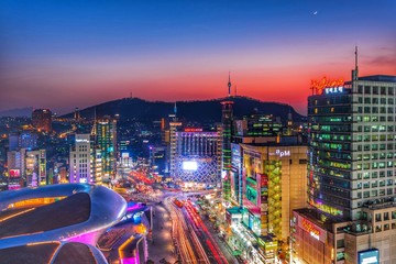 Blick auf die Innenstadt am Dongdaemun Plaza in Seoul, Südkorea?