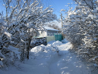 Домик в снегу.