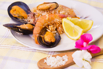 Tasty seafood dish – Paella a la marinera