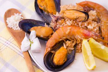 Tasty seafood dish – Paella a la marinera