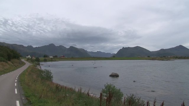 Norwegen, Lofoten, Gims&oslash;y, V&aring;gan, Stra&szlig;e, Nordland, Austv&aring;g&oslash;ya, Vestv&aring;g&oslash;ya, arktisch, K&uuml;ste, Ebbe, Gims&oslash;ystraumen, Straumen, 861, Fv 861,Malstrom, Sands&oslash;ya, Insel, Herbst