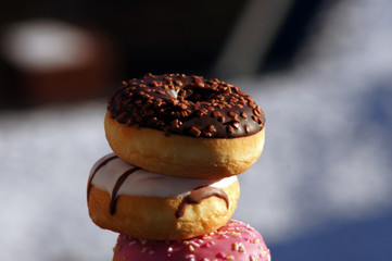 Bunte Donuts Freisteller Nahaufnahme