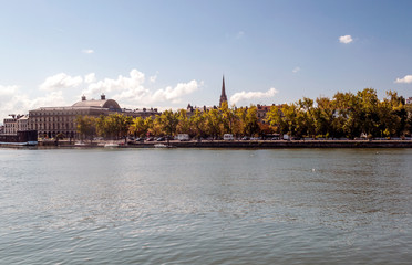 Obraz premium Bayonne is a city in the French Basque Country, at the confluence of the Nive and Adur rivers, in the southwest of France. You see the buildings next to the river.