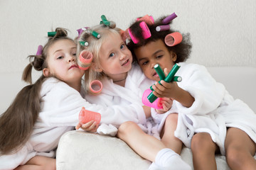 Multinational Tolerant Friendship.