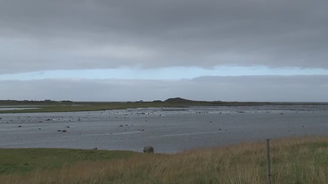Norwegen, Lofoten, Kvalnes, 996, Fv996, Fv 996, Stra&szlig;e, Landstra&szlig;e, K&uuml;stenstra&szlig;e, K&uuml;ste, T&uuml;mpel, Insel, Tundra, Gipfel, Felswand, unber&uuml;hrt, abgeschieden, Vestersand,