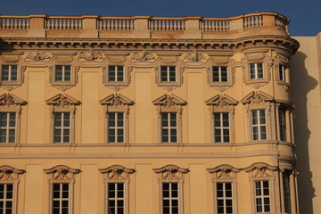 Fototapeta na wymiar Auferstandener Prachtbau; Berliner Schloss (Südostecke)
