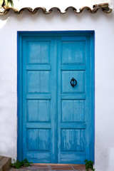 Obraz na płótnie Canvas Altea blue door in Alicante Spain