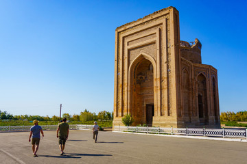 Obraz premium Impressions from Ashgabat, capital of Turkmenistan, from the Gate of Hell and Mausoleum in Konya Urgench