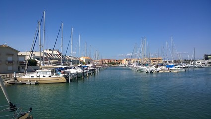 Fototapeta premium yachts in harbor
