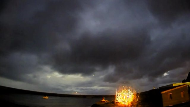Norwegen, Lofoten, Nordlicht, Aurora Borealis, Polarlicht, Andenes, And&oslash;y, And&oslash;ya, Hafen, Boot, Vester&aring;len, Stadt, Abend, D&auml;mmerung, Nacht, Herbst, Stickstoff, Sauerstoff, Atome