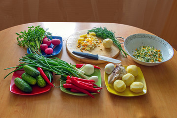 Готовим окрошку