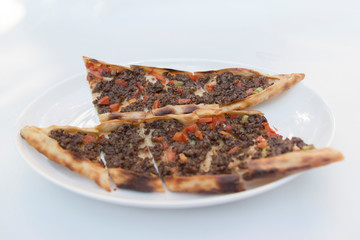 Turkish Pide and Lahmacun