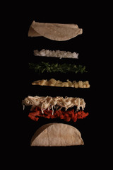 Taco al pastor levitando