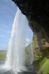 Cascata islandese la forza della natura