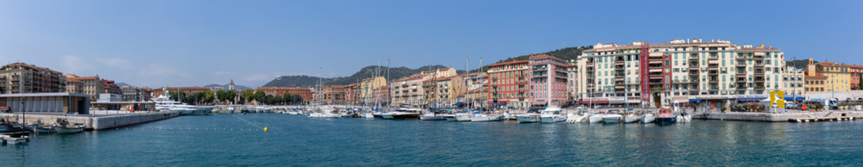 Fototapeta na wymiar Boats and yachts in the magnificent harbour at Nice in the south of France