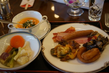 ホテルの朝食バイキング