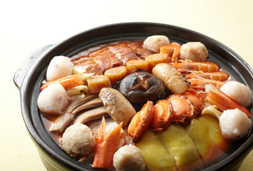 Delicious Chinese cuisine, large bowl of assorted dishes