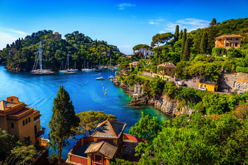 Fantastic mediterranean bay with spectacular harbor, Portofino, Liguria, Italy, Europe - obrazy, fototapety, plakaty
